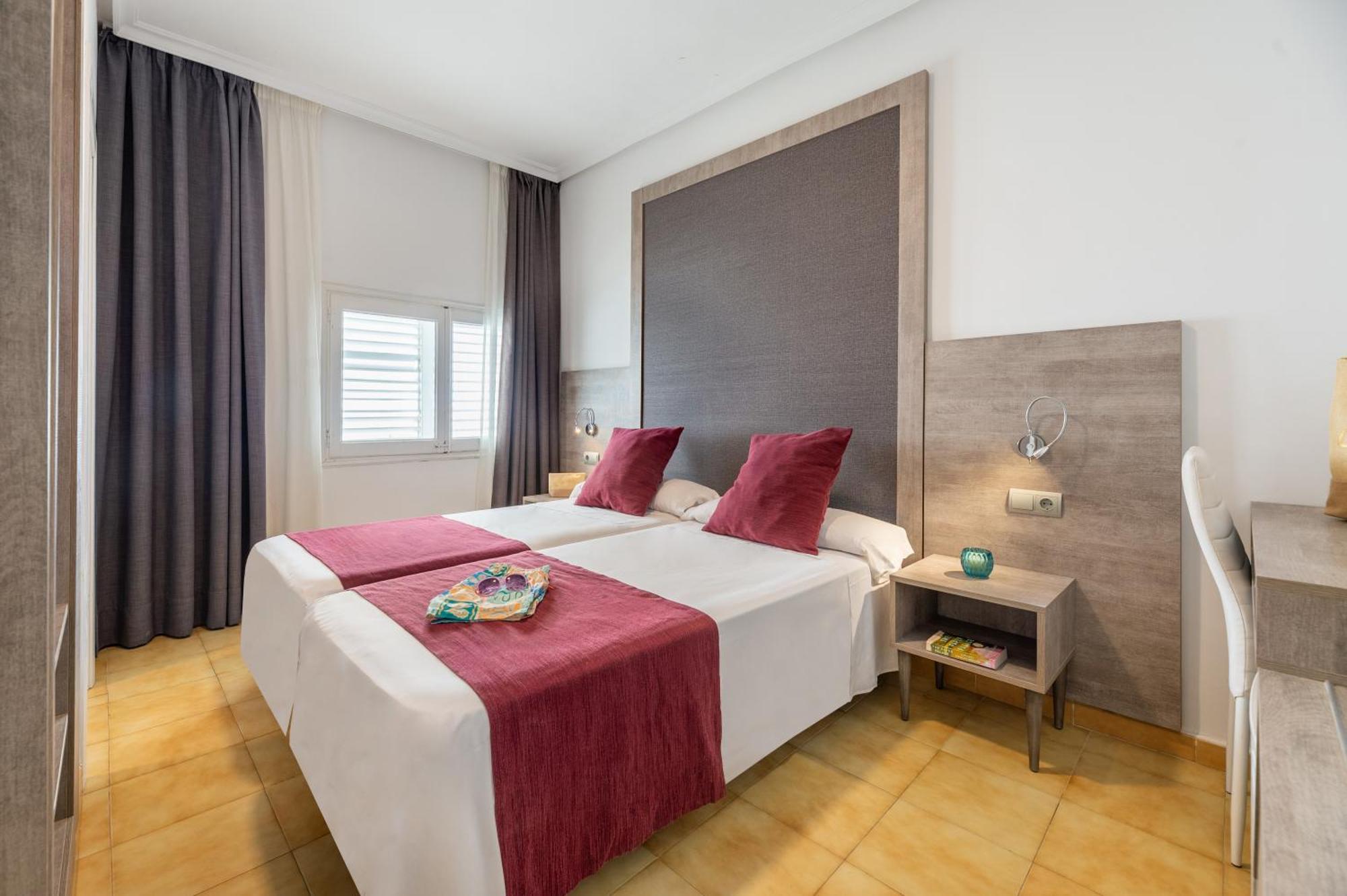 Sant Antoni de Portmany Hotel Vibra Marco Polo II - Adults Only מראה חיצוני תמונה