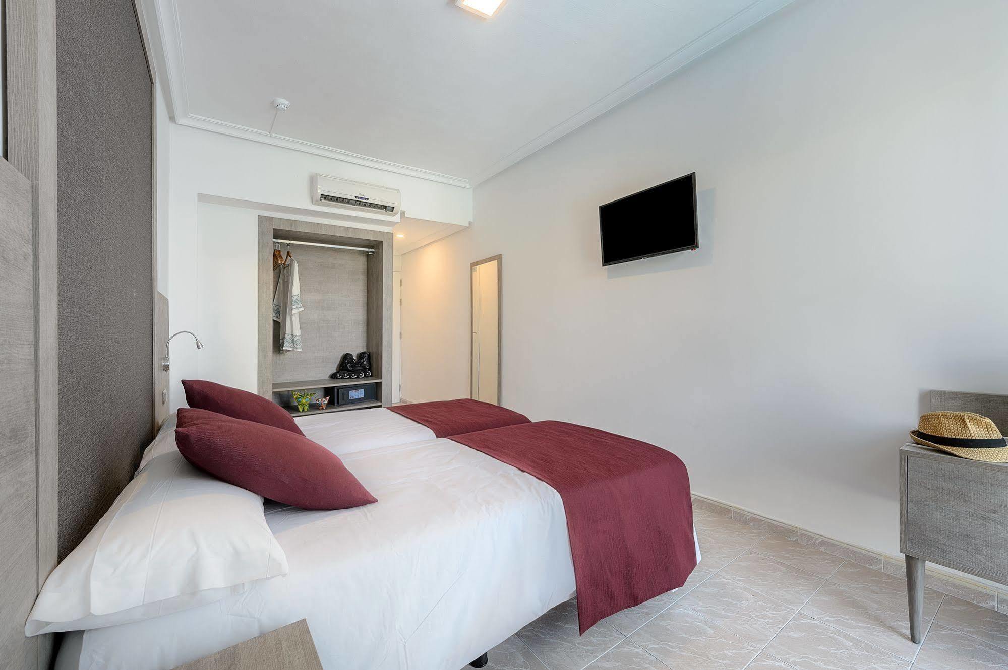 Sant Antoni de Portmany Hotel Vibra Marco Polo II - Adults Only מראה חיצוני תמונה
