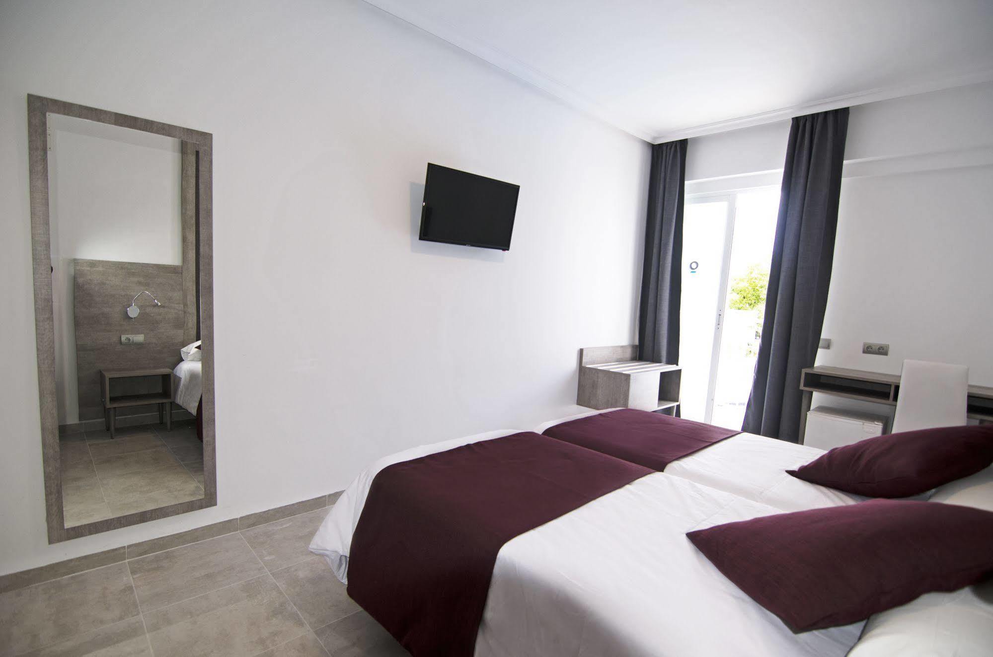 Sant Antoni de Portmany Hotel Vibra Marco Polo II - Adults Only מראה חיצוני תמונה
